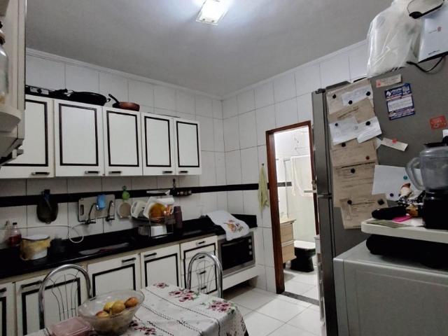 Casa / Sobrado para Venda em Santos/SP Castelo 4 Quartos