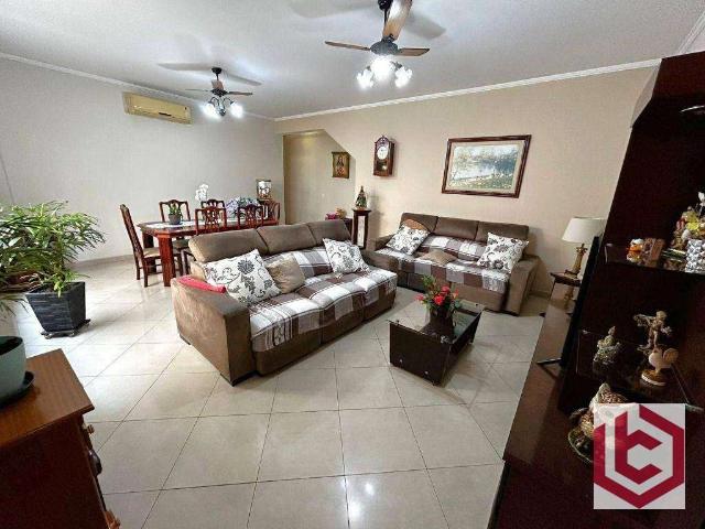 Casa / Sobrado para Venda em Santos/SP Embaré 3 Quartos