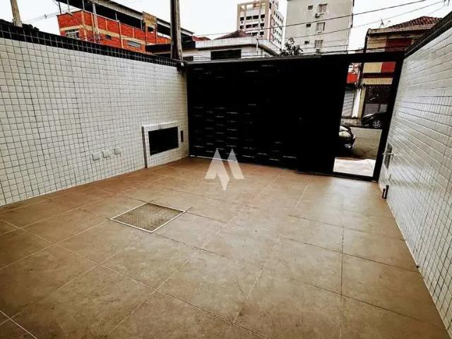 Casa / Sobrado para Venda em Santos/SP Embaré 3 Quartos