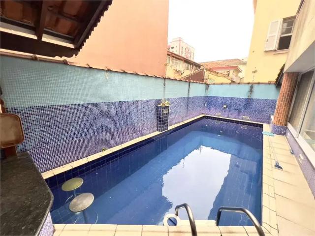 Casa / Sobrado para Venda em Santos/SP Embaré 3 Quartos