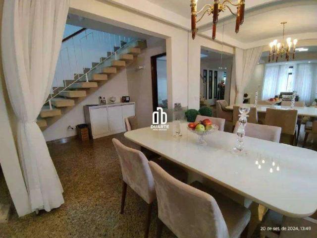 Casa / Sobrado para Venda em Santos/SP Embaré 3 Quartos