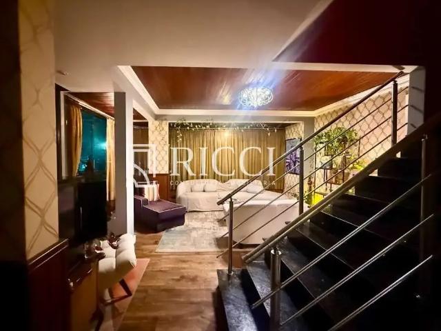 Casa / Sobrado para Venda em Santos/SP Embaré 3 Quartos