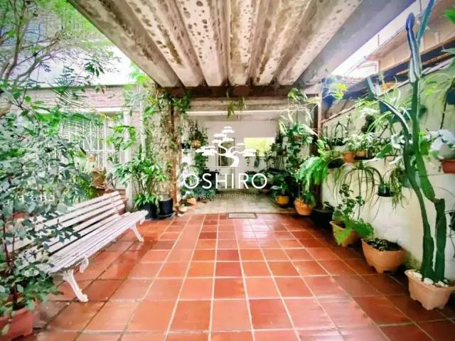 Casa / Sobrado para Venda em Santos/SP Embaré 3 Quartos