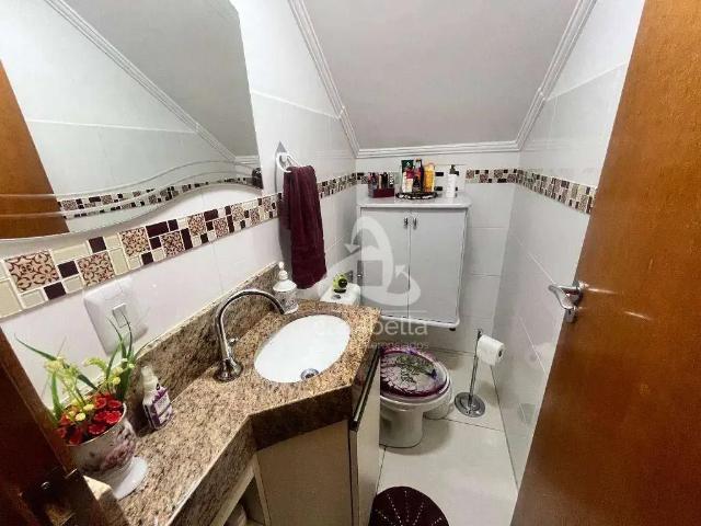 Casa / Sobrado para Venda em Santos/SP Embaré 3 Quartos