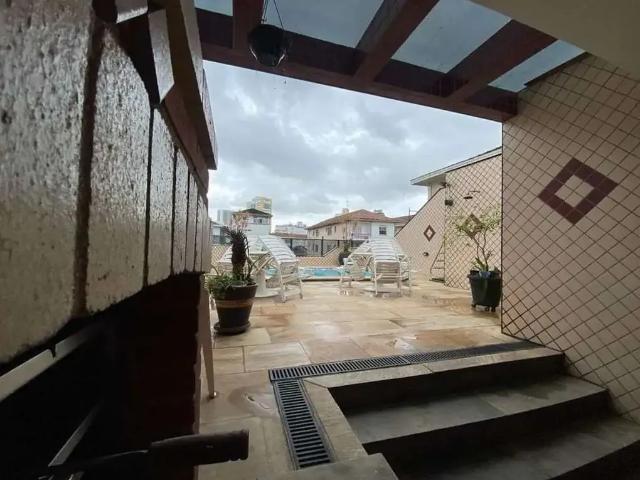 Casa / Sobrado para Venda em Santos/SP Embaré 4 Quartos