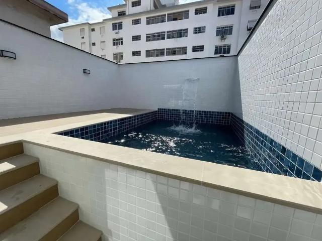 Casa / Sobrado para Venda em Santos/SP Embaré 4 Quartos