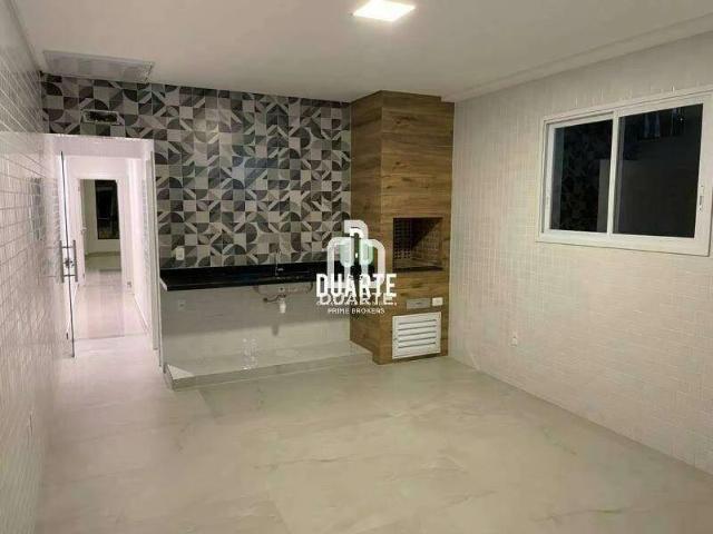 Casa / Sobrado para Venda em Santos/SP Embaré 4 Quartos