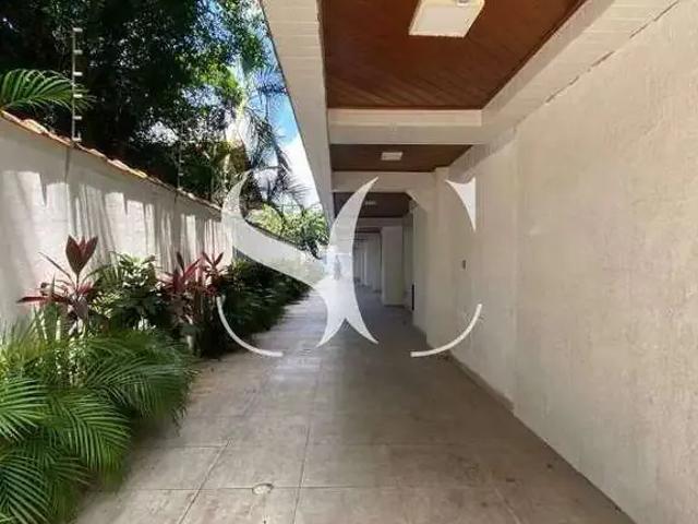 Casa / Sobrado para Venda em Santos/SP Embaré 4 Quartos