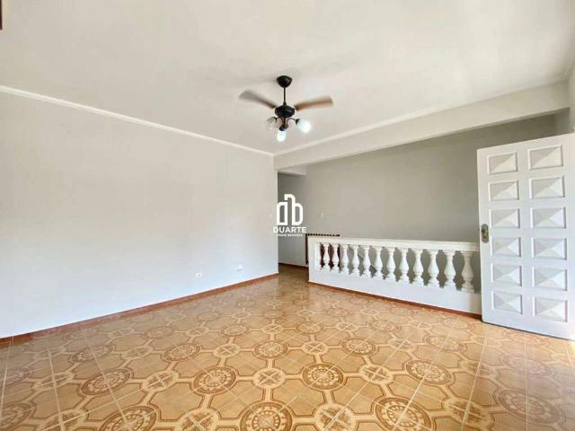 Casa / Sobrado para Venda em Santos/SP Encruzilhada 3 Quartos