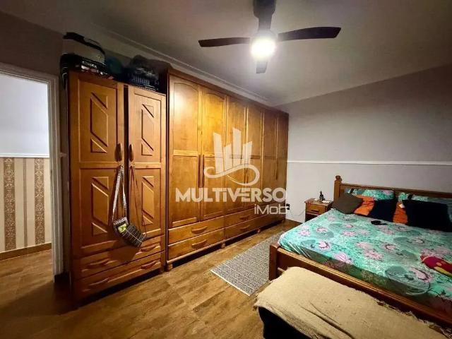 Casa / Sobrado para Venda em Santos/SP Encruzilhada 3 Quartos