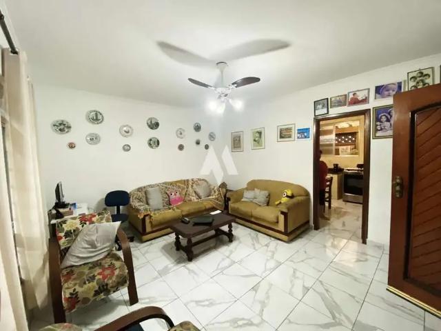 Casa / Sobrado para Venda em Santos/SP Encruzilhada 3 Quartos