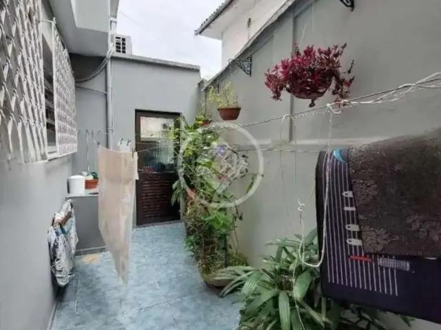 Casa / Sobrado para Venda em Santos/SP Encruzilhada 3 Quartos