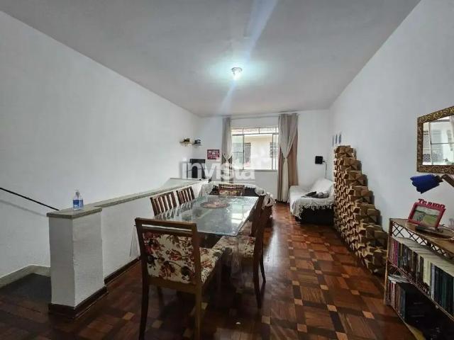 Casa / Sobrado para Venda em Santos/SP Encruzilhada 2 Quartos