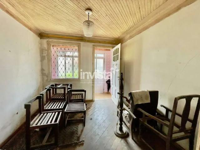 Casa / Sobrado para Venda em Santos/SP Encruzilhada 5 Quartos