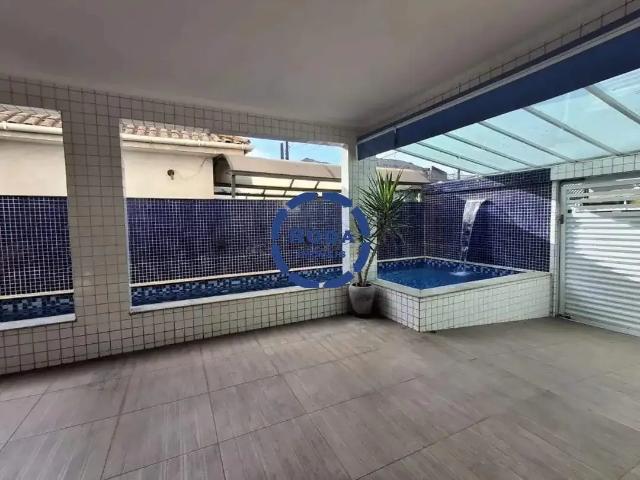 Casa / Sobrado para Venda em Santos/SP Estuário 3 Quartos
