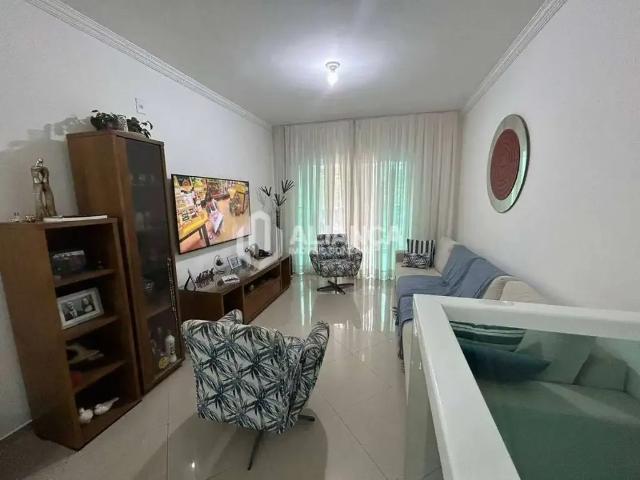 Casa / Sobrado para Venda em Santos/SP Estuário 3 Quartos