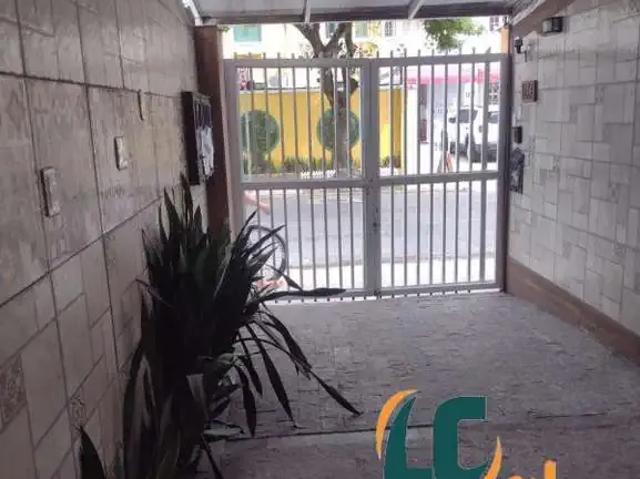 Casa / Sobrado para Venda em Santos/SP Gonzaga 2 Quartos
