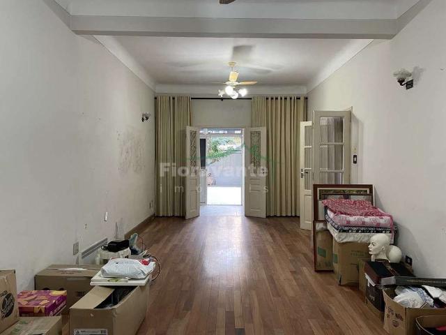 Casa / Sobrado para Venda em Santos/SP Gonzaga 3 Quartos