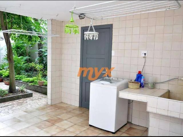 Casa / Sobrado para Venda em Santos/SP Gonzaga 3 Quartos