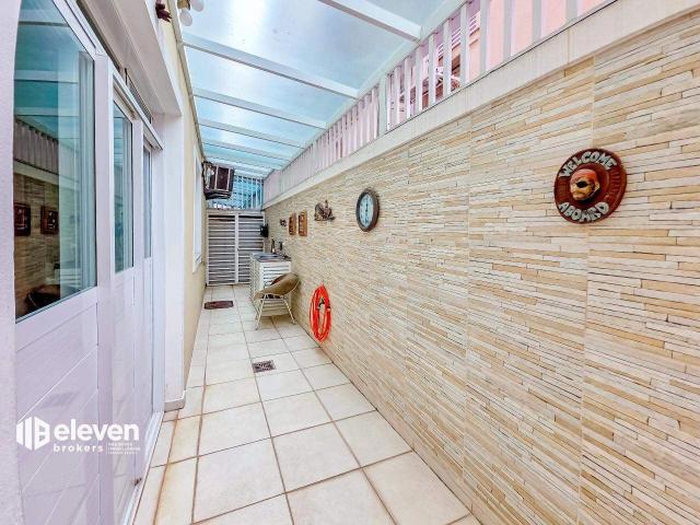 Casa / Sobrado para Venda em Santos/SP Gonzaga 3 Quartos