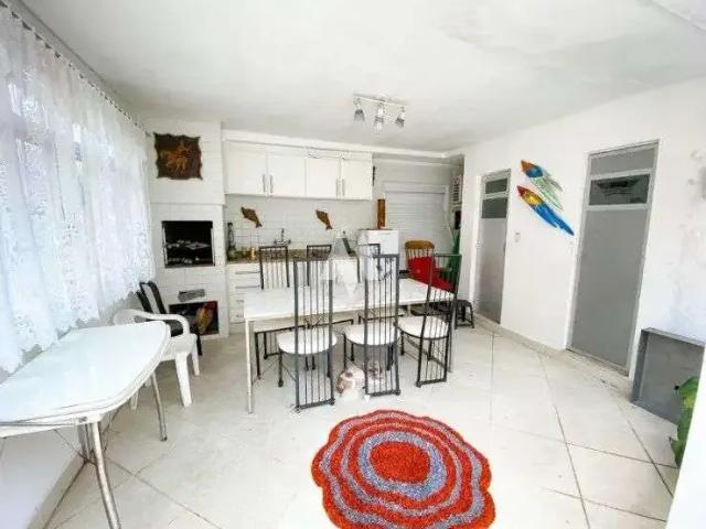 Casa / Sobrado para Venda em Santos/SP Gonzaga 3 Quartos