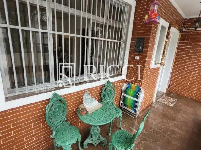 Casa / Sobrado para Venda em Santos/SP Gonzaga 3 Quartos