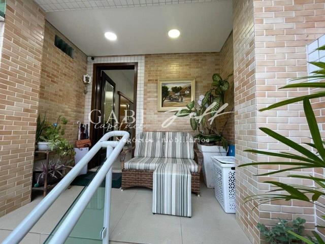 Casa / Sobrado para Venda em Santos/SP Gonzaga 4 Quartos