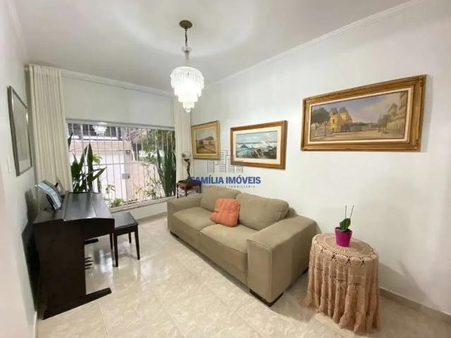 Casa / Sobrado para Venda em Santos/SP Gonzaga 4 Quartos