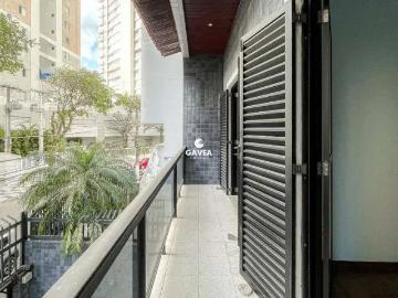 Casa / Sobrado para Venda em Santos/SP Gonzaga 4 Quartos