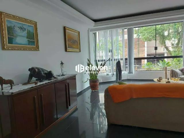 Casa / Sobrado para Venda em Santos/SP Gonzaga 4 Quartos