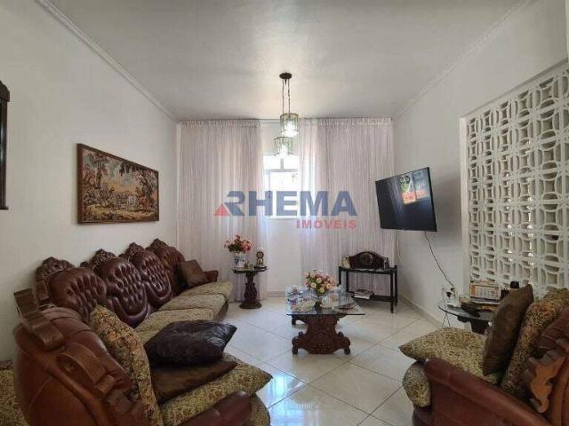 Casa / Sobrado para Venda em Santos/SP Gonzaga 5 Quartos