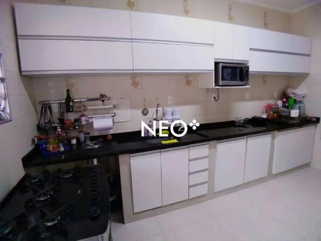 Casa / Sobrado para Venda em Santos/SP Macuco 3 Quartos