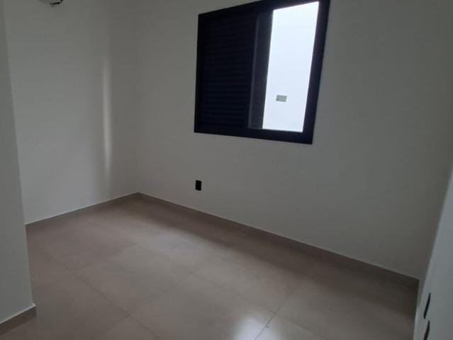 Casa / Sobrado para Venda em Santos/SP Macuco 2 Quartos