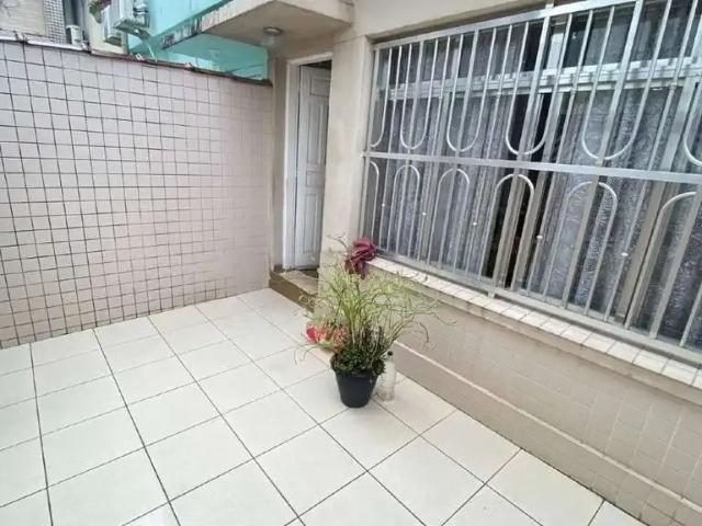 Casa / Sobrado para Venda em Santos/SP Macuco 2 Quartos