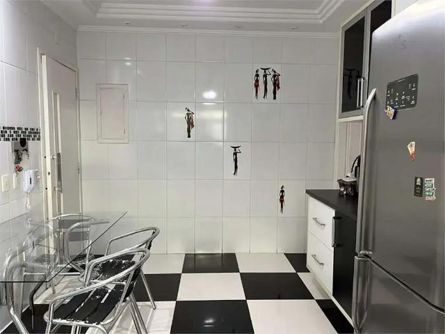 Casa / Sobrado para Venda em Santos/SP Macuco 4 Quartos