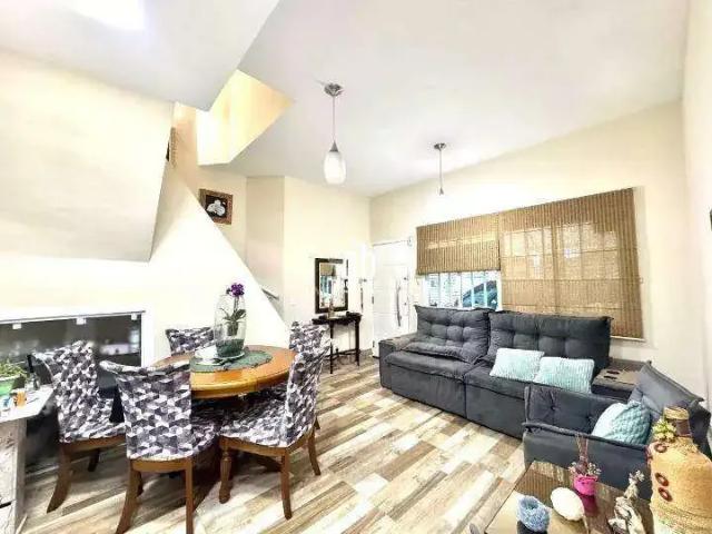 Casa / Sobrado para Venda em Santos/SP Marapé 3 Quartos