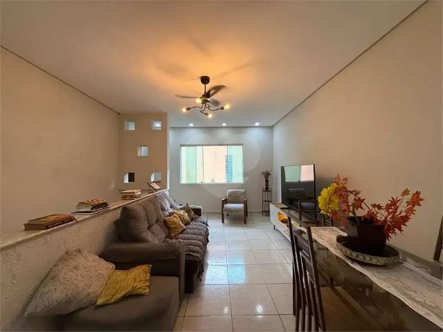 Casa / Sobrado para Venda em Santos/SP Marapé 3 Quartos