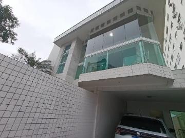 Casa / Sobrado para Venda em Santos/SP Marapé 4 Quartos