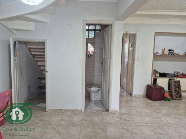 Casa / Sobrado para Venda em Santos/SP Pompéia 3 Quartos