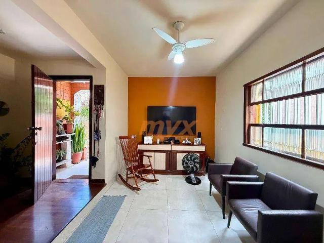 Casa / Sobrado para Venda em Santos/SP Pompéia 3 Quartos