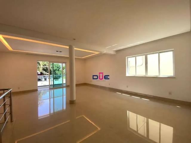 Casa / Sobrado para Venda em Santos/SP Ponta da Praia 4 Quartos