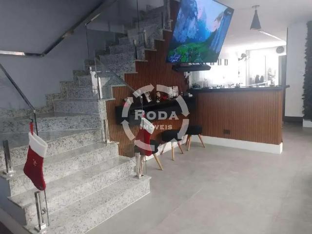 Casa / Sobrado para Venda em Santos/SP Ponta da Praia 4 Quartos