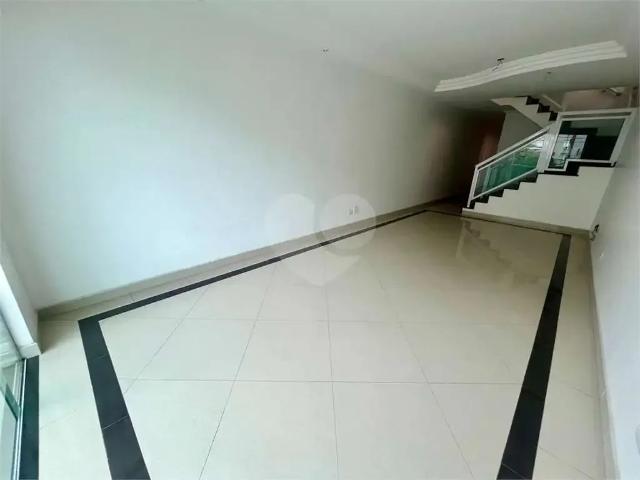 Casa / Sobrado para Venda em Santos/SP Ponta da Praia 5 Quartos