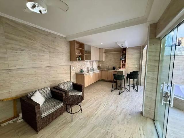 Casa / Sobrado para Venda em Santos/SP Ponta da Praia 2 Quartos