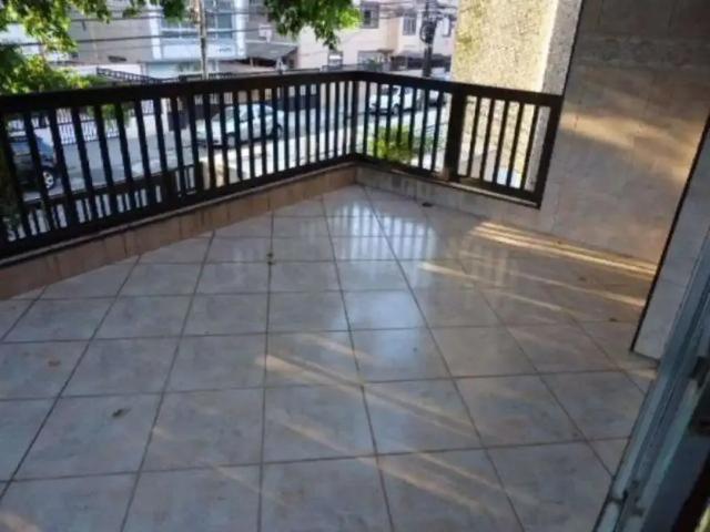 Casa / Sobrado para Venda em Santos/SP Ponta da Praia 3 Quartos