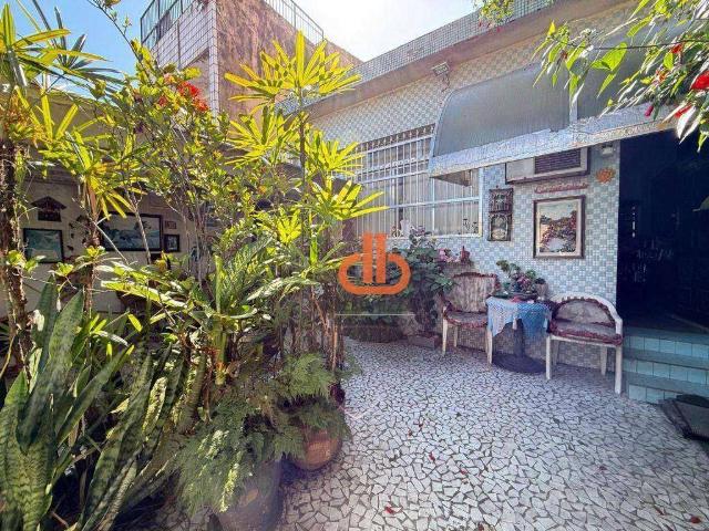 Casa / Sobrado para Venda em Santos/SP Ponta da Praia 3 Quartos