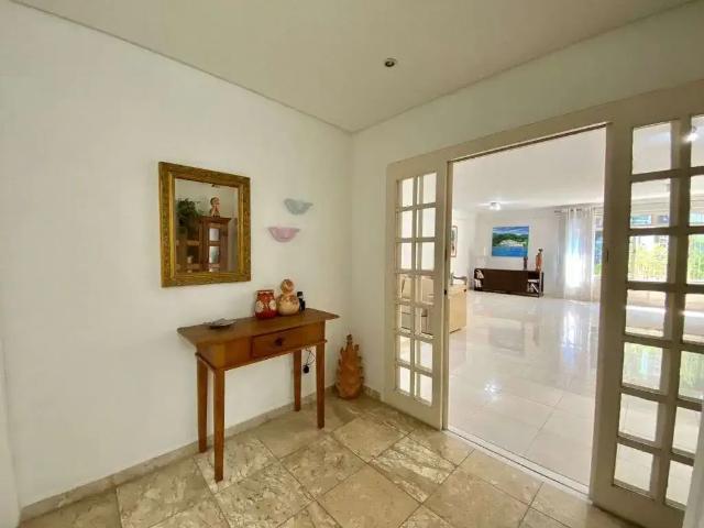Casa / Sobrado para Venda em Santos/SP Ponta da Praia 3 Quartos