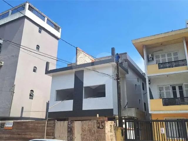 Casa / Sobrado para Venda em Santos/SP Ponta da Praia 3 Quartos