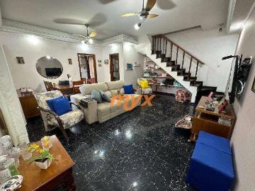 Casa / Sobrado para Venda em Santos/SP Ponta da Praia 3 Quartos