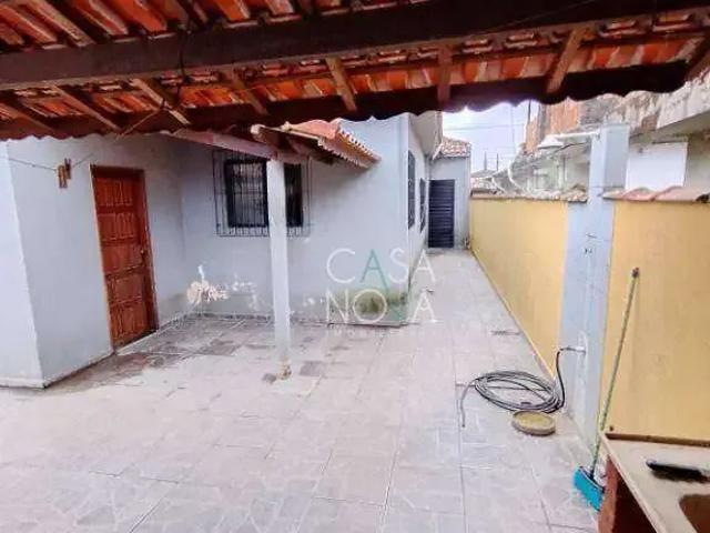 Casa / Sobrado para Venda em Santos/SP Rádio Club 2 Quartos